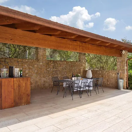 Tenuta Campetti *