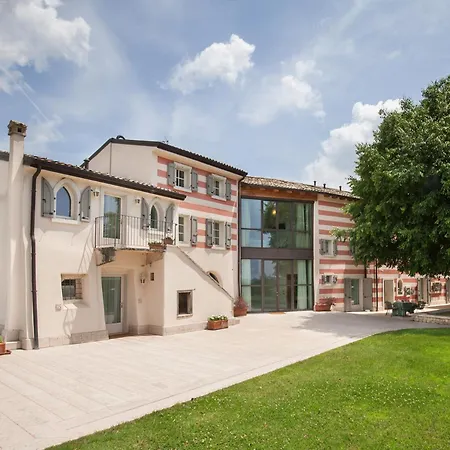 Villa Tenuta Campetti Caprino Veronese